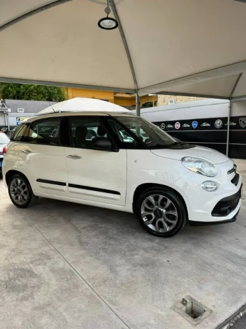 Fiat 500L 1.3 mjt Business 95cv my19 - Immagine 3
