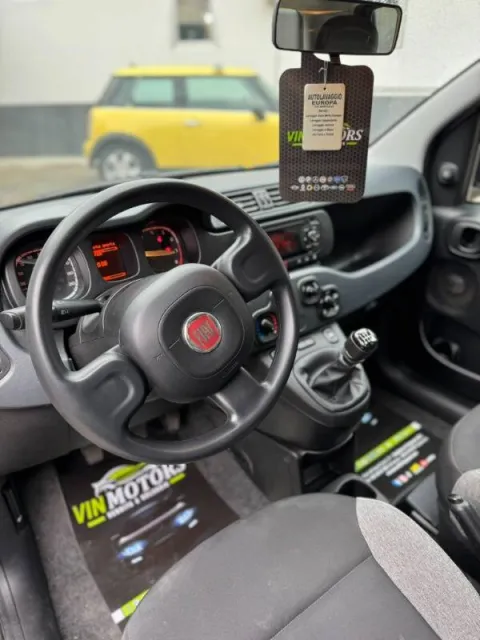 Fiat Panda 1.0 firefly hybrid s&s 70cv - Immagine 12