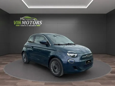 Fiat 500e 42 kWh La Prima - Immagine 8