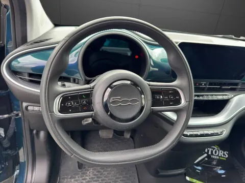 Fiat 500e 42 kWh La Prima - Immagine 11