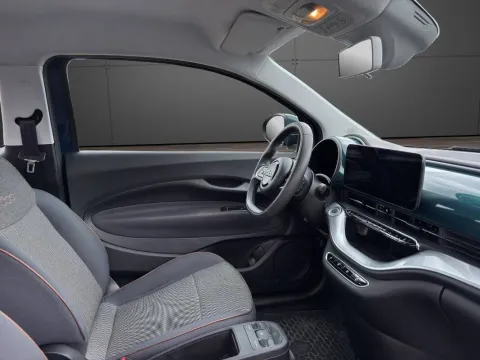 Fiat 500e 42 kWh La Prima - Immagine 18