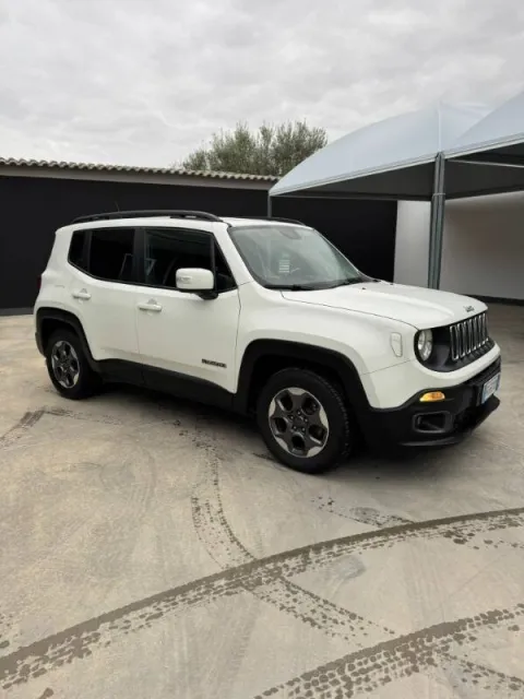 Jeep Renegade 1.6 mjt Longitude fwd 120cv my16 - Immagine 3