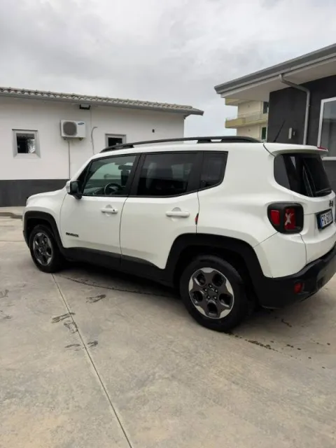Jeep Renegade 1.6 mjt Longitude fwd 120cv my16 - Immagine 7