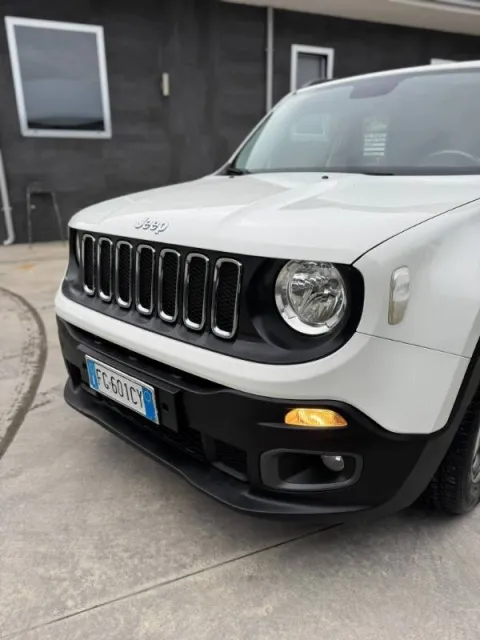 Jeep Renegade 1.6 mjt Longitude fwd 120cv my16 - Immagine 9