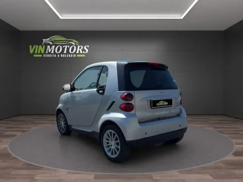 Smart Fortwo 0.8 cdi Passion 45cv - Immagine 7