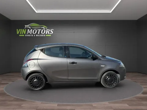 Lancia Ypsilon 1.2 MonogRam Gpl 69cv - Immagine 8