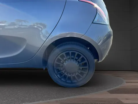 Lancia Ypsilon 1.2 MonogRam Gpl 69cv - Immagine 20