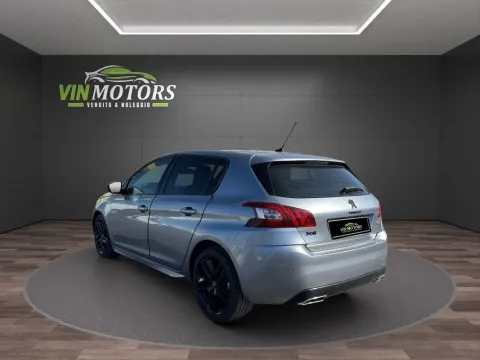 Peugeot 308 5p 1.5 bluehdi GT Line s&s 130cv eat8 - Immagine 5