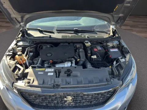 Peugeot 308 5p 1.5 bluehdi GT Line s&s 130cv eat8 - Immagine 16