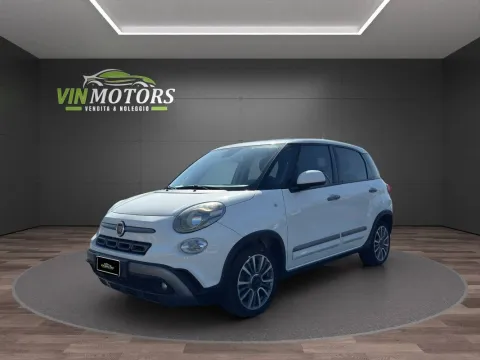 Fiat 500L 1.6 mjt Trekking 120cv E6 - Immagine 3