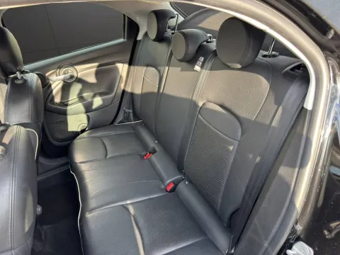Fiat 500X 1.6 mjt Cross 4x2 120cv dct - Immagine 12