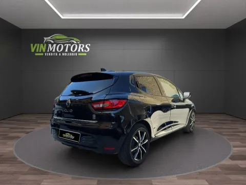 Renault Clio 1.5 dci Moschino Intens 75cv - Immagine 7