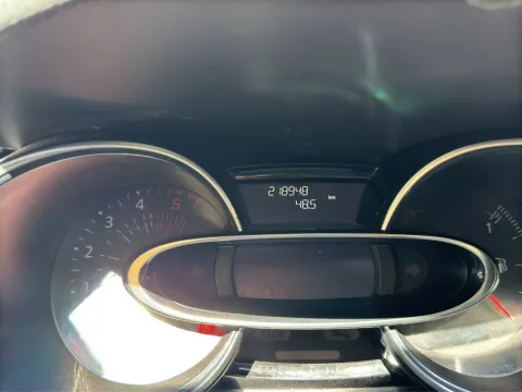 Renault Clio 1.5 dci Moschino Intens 75cv - Immagine 12