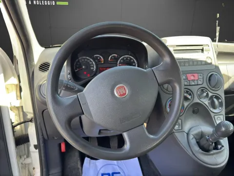 Fiat Panda 1.3 mjt 16v Climbing 4x4 75cv my12 - Immagine 9