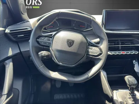 Peugeot 2008 1.2 puretech Active s&s 100cv - Immagine 11