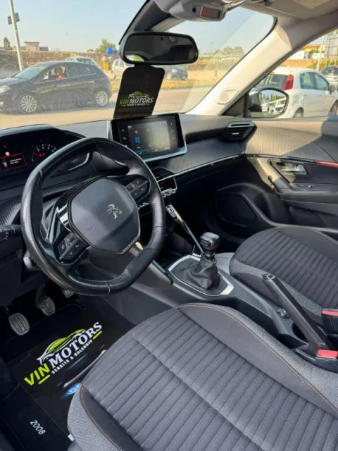 Peugeot 2008 1.5 bluehdi Active s&s 110cv - Immagine 11