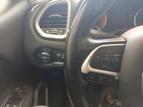 Jeep Renegade 1.6 mjt Business fwd 105cv - Immagine 12