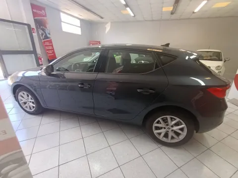 Seat Leon 1.0 tsi Style 90cv - Immagine 2