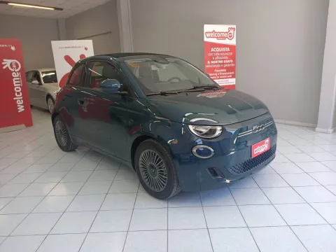 Fiat 500e 3+1 42 kWh La Prima - Immagine 4