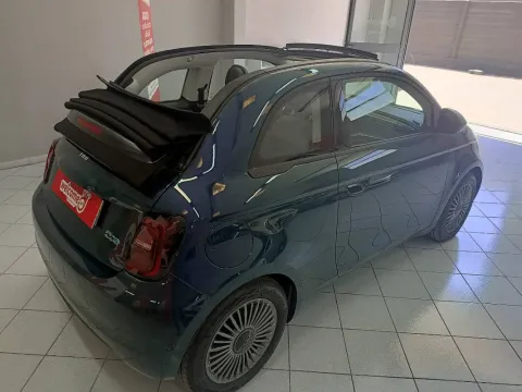 Fiat 500e 3+1 42 kWh La Prima - Immagine 8