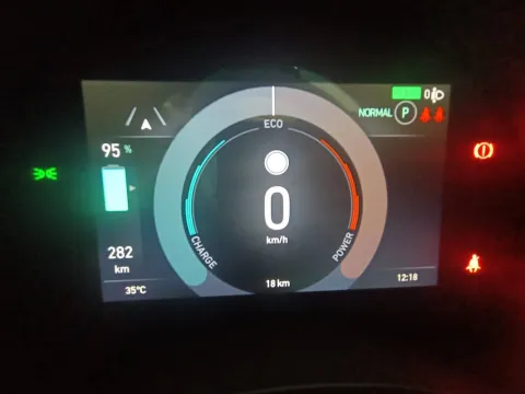 Fiat 500e 3+1 42 kWh La Prima - Immagine 18