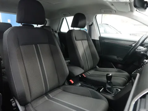 Volkswagen T-Roc 1.0 tsi Style 110cv - Immagine 27