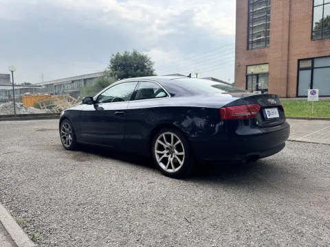 Audi A5 Coupe 2.0 tfsi Ambiente - Immagine 7