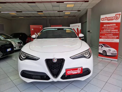 Alfa Romeo Stelvio 2.2 t Veloce Q4 210cv auto - Immagine 8