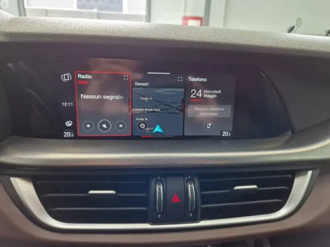 Alfa Romeo Stelvio 2.2 t Veloce Q4 210cv auto - Immagine 19