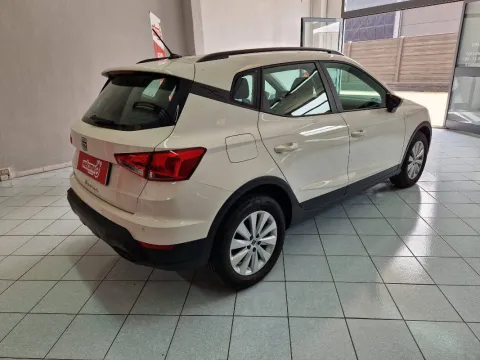 Seat Arona 1.0 ecotsi Style 95cv - Immagine 6