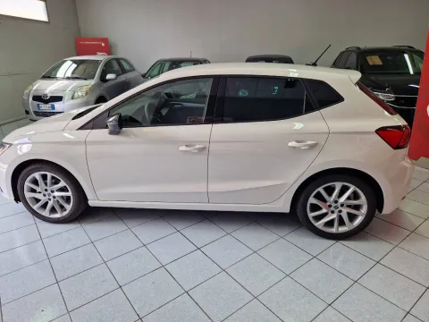 Seat Ibiza 1.0 ecotsi FR 95cv - Immagine 8