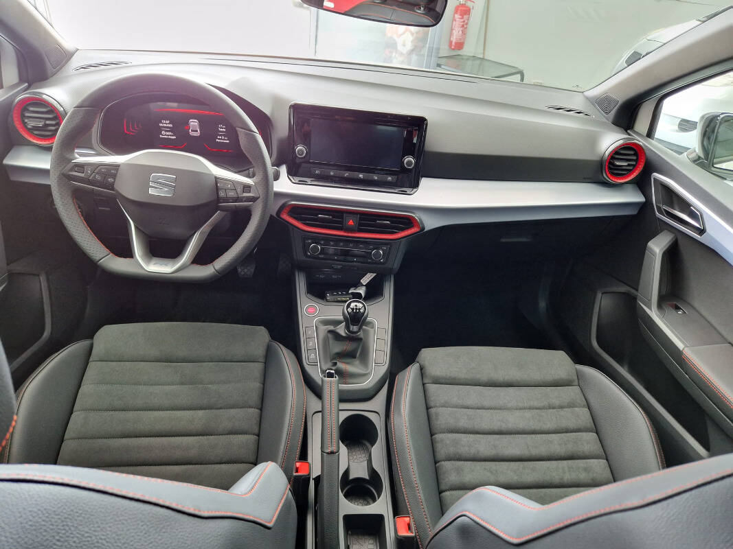 Seat Ibiza 1.0 ecotsi FR 95cv - Immagine 21