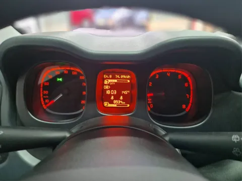 Fiat Panda 1.0 firefly hybrid s&s 70cv - Immagine 14