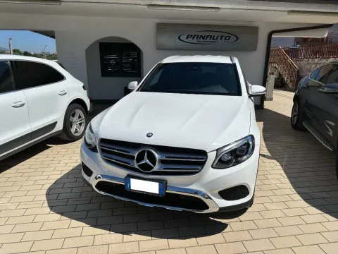 Mercedes GLC 220 d Premium 4matic auto - Immagine 2