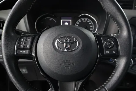 Toyota Yaris 5p 1.5h Business - Immagine 13