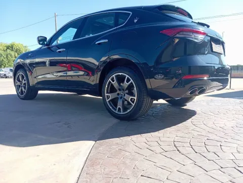 Maserati Levante 2.0 mhev GT 330cv auto - Immagine 18