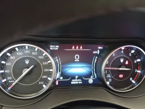 Maserati Levante 2.0 mhev GT 330cv auto - Immagine 21