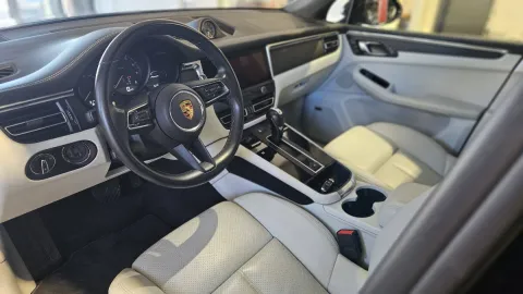 Porsche Macan 2.0 265cv pdk - Immagine 10