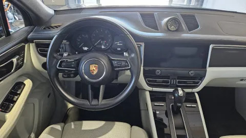 Porsche Macan 2.0 265cv pdk - Immagine 16
