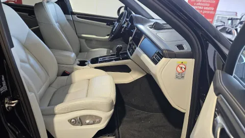 Porsche Macan 2.0 265cv pdk - Immagine 23