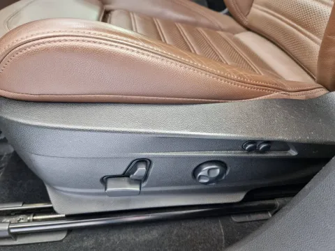 Alfa Romeo Stelvio 2.2 t Veloce Q4 210cv auto - Immagine 10