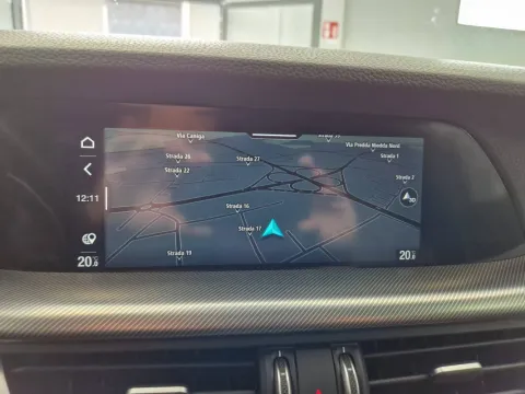 Alfa Romeo Stelvio 2.2 t Veloce Q4 210cv auto - Immagine 18