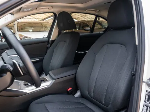 BMW 320d mhev 48V xdrive auto - Immagine 12
