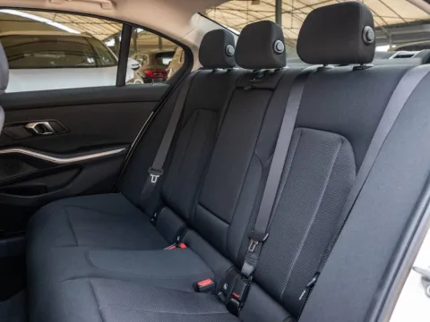 BMW 320d mhev 48V xdrive auto - Immagine 13