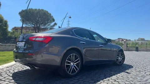 Maserati Ghibli 3.0 V6 ds 250cv auto my16 E6 - Immagine 6