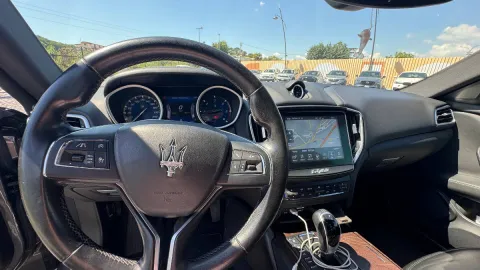 Maserati Ghibli 3.0 V6 ds 250cv auto my16 E6 - Immagine 14