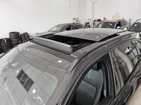 Jaguar F-Pace 2.0d i4 mhev R-Dynamic SE awd 204cv auto - Immagine 29