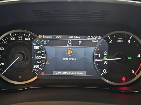 Jaguar E-Pace 2.0d i4 mhev R-Dynamic SE awd 163cv auto - Immagine 21