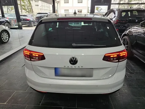 Volkswagen Passat Variant 2.0 tdi Business 150cv dsg - Immagine 6