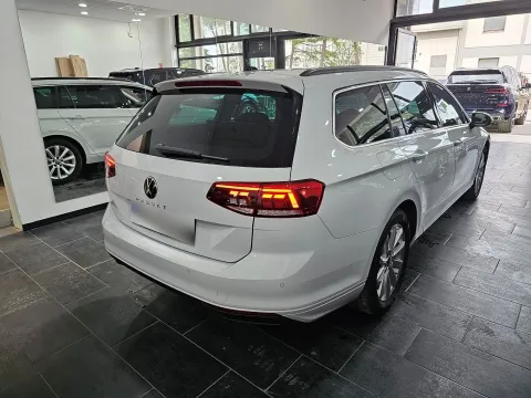 Volkswagen Passat Variant 2.0 tdi Business 150cv dsg - Immagine 7
